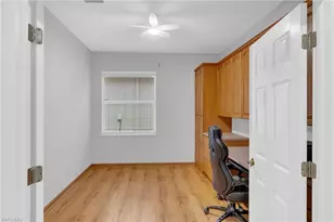 11239 Lakeland Cir, Fort Myers, FL 33913 - Photo 18