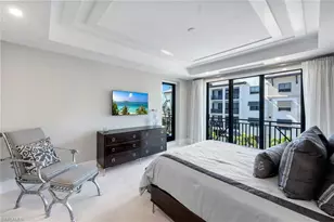 1130 3rd Ave S, Naples, FL 34102 - Photo 18