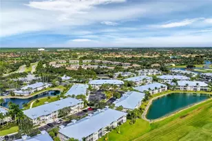 7955 Mahogany Run Ln, Naples, FL 34113 - Photo 10