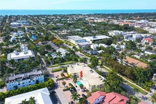 900 8th Ave S, Naples, FL 34102 - Photo 2