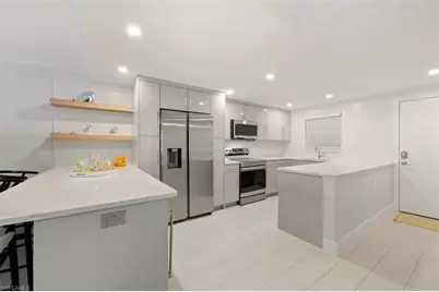 900 8th Ave S #103, Naples, FL 34102 - Photo 4
