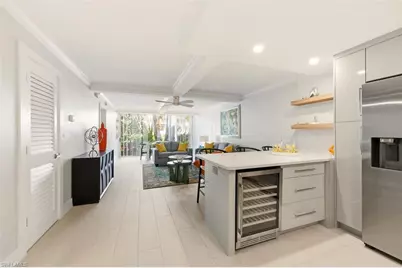 900 8th Ave S #103, Naples, FL 34102 - Photo 6