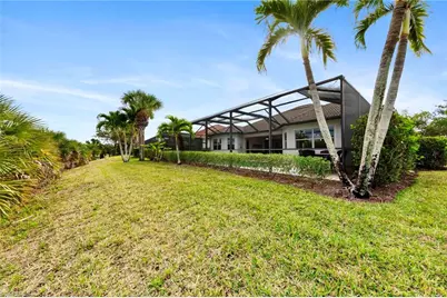 8207 Potomac Ln, Naples, FL 34104 - Photo 42