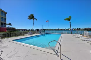 816 W Elkcam Cir, Marco Island, FL 34145 - Photo 42