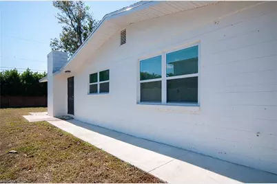 2648 Van Buren Ave, Naples, FL 34112 - Photo 16