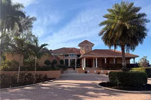 2600 McGregor Blvd, Fort Myers, FL 33901 - Photo 2