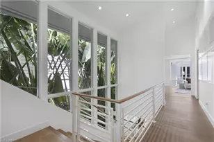 1021 6th St S, Naples, FL 34102 - Photo 16