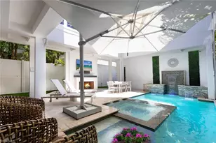 1021 6th St S, Naples, FL 34102 - Photo 12