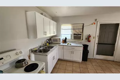 2252/2254 Maple Ave, Fort Myers, FL 33901 - Photo 20