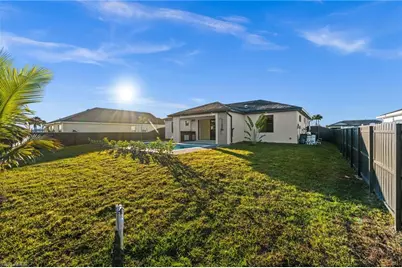 1621 NW 23rd Ter, Cape Coral, FL 33993 - Photo 42