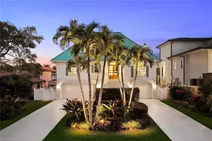 464 Oak Ave, Naples, FL 34108 - Photo 2