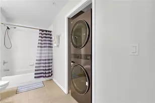 9165 Celeste Dr, Naples, FL 34113 - Photo 18