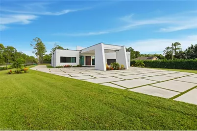 1388 Everglades Blvd N, Naples, FL 34120 - Photo 4