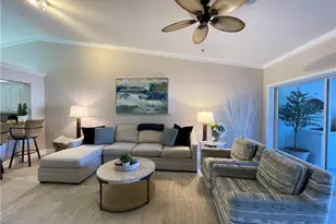 7046 Barrington Cir, Naples, FL 34108 - Photo 14