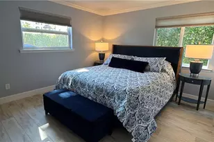 960 7th St S, Naples, FL 34102 - Photo 2