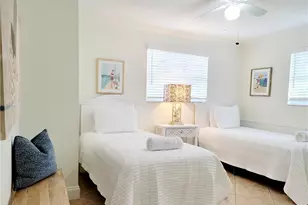 559 105th Ave N, Naples, FL 34108 - Photo 10