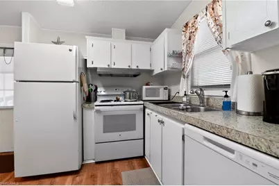 183 Oceans Blvd #183, Naples, FL 34104 - Photo 10