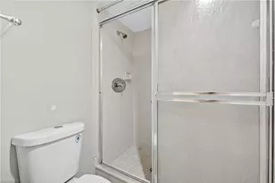 9635 Eaton Gardens Ln, Fort Myers, FL 33919 - Photo 14