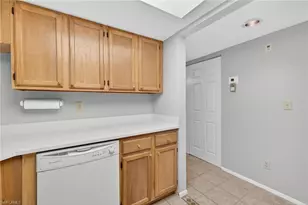 9635 Eaton Gardens Ln, Fort Myers, FL 33919 - Photo 12