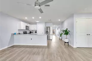 643 Tropicana Pkwy E, Cape Coral, FL 33909 - Photo 12