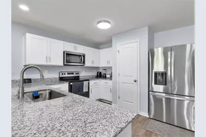 643 Tropicana Pkwy E, Cape Coral, FL 33909 - Photo 2