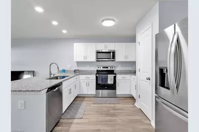 643 Tropicana Pkwy E, Cape Coral, FL 33909 - Photo 10