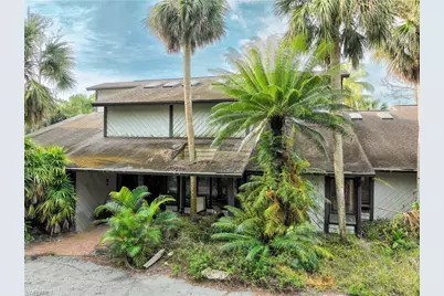 3600 Heritage Ln, Fort Myers, FL 33908 - Photo 2