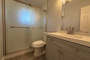 1315 NE Pine Island Ln, Cape Coral, FL 33909 - Photo 16