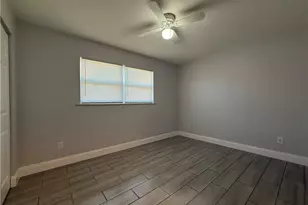 1315 NE Pine Island Ln, Cape Coral, FL 33909 - Photo 10