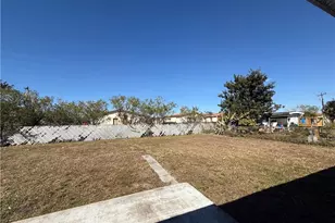 1315 NE Pine Island Ln, Cape Coral, FL 33909 - Photo 18