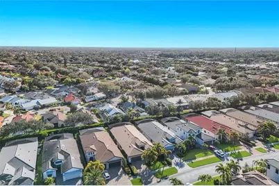 10126 Palazzo Dr, Naples, FL 34119 - Photo 36