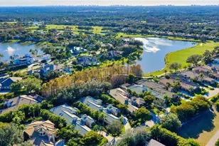 28724 La Caille Drive, Naples, FL 34119 - Photo 4