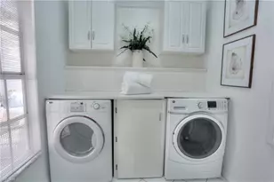 114 Amblewood Ln, Naples, FL 34105 - Photo 16