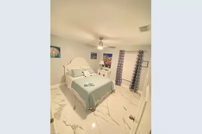 1221 Granada Blvd, Naples, FL 34103 - Photo 10