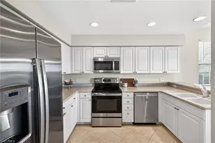 9201 Palmetto Ridge Dr, Estero, FL 34135 - Photo 10