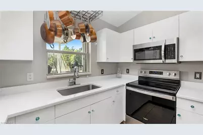 3340 2nd Ave SE, Naples, FL 34117 - Photo 4