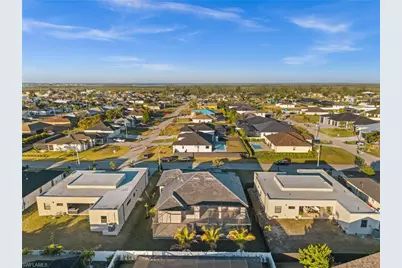 109 SW 37th Pl, Cape Coral, FL 33991 - Photo 48