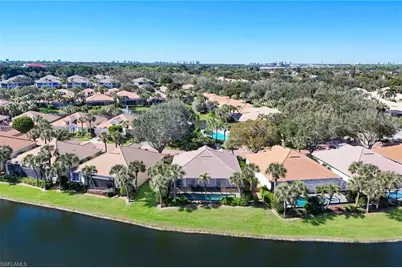 2328 Island Cove Cir, Naples, FL 34109 - Photo 32