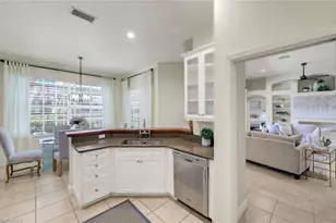 2328 Island Cove Cir, Naples, FL 34109 - Photo 14