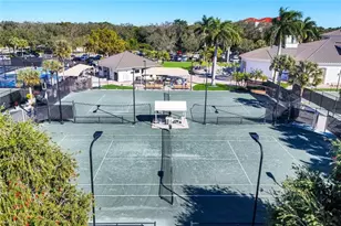 2328 Island Cove Cir, Naples, FL 34109 - Photo 36