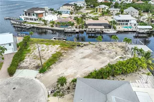 18 Avenida Carita, Fort Myers Beach, FL 33931 - Photo 14