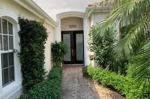 15543 Monterosso Ln, Naples, FL 34110 - Photo 4