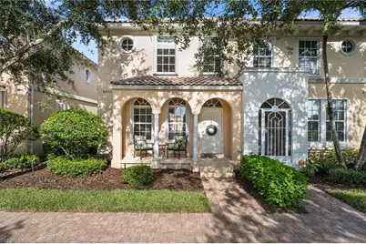 6072 Towncenter Cir, Naples, FL 34119 - Photo 2