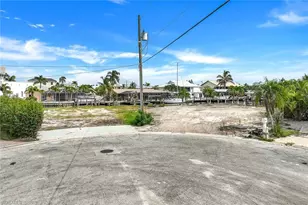 20 Avenida Carita, Fort Myers Beach, FL 33931 - Photo 12