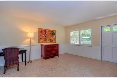 4290 Gulfstream Dr #5, Naples, FL 34112 - Photo 2