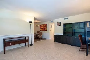 4290 Gulfstream Dr, Naples, FL 34112 - Photo 4