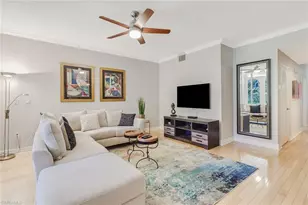 401 Bayfront Pl, Naples, FL 34102 - Photo 2