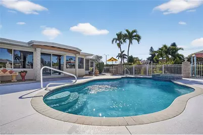 5266 Wisteria Ct, Cape Coral, FL 33904 - Photo 36