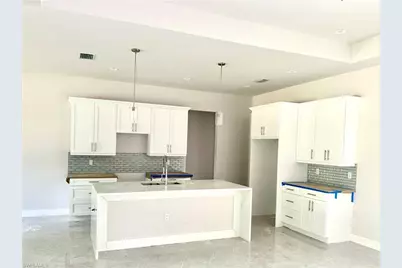 4622 Everglades Blvd N, Naples, FL 34120 - Photo 2