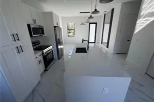 1035 Barcelona St E, Lehigh Acres, FL 33974 - Photo 8